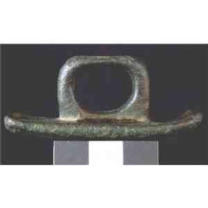 Click para ampliar. Pulsa en el nombre para ver la ficha. Sello romano de bronce: vista de perfil